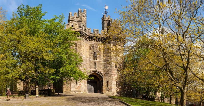 MC Construction Start Work on Lancaster Castle