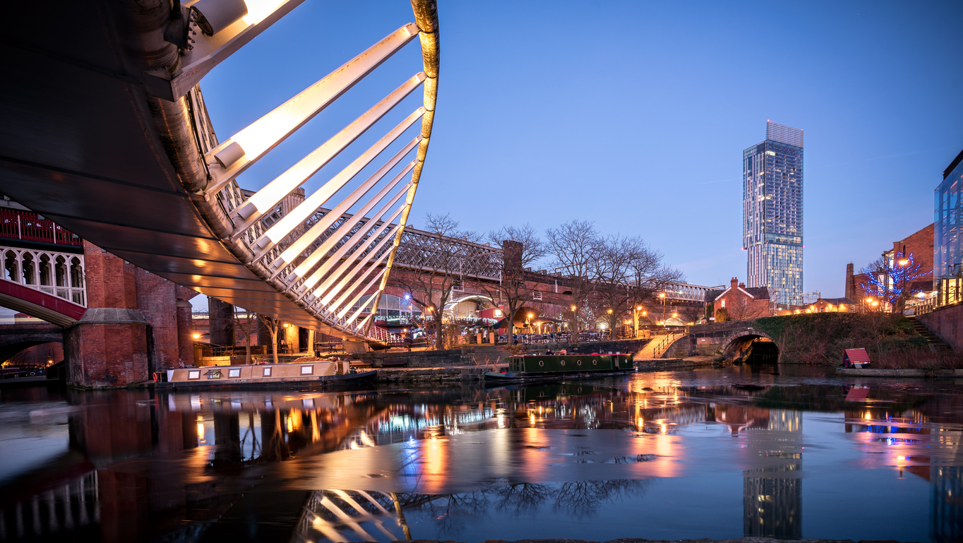 manchester 1 How to invest in property bonds in a UK hotspot