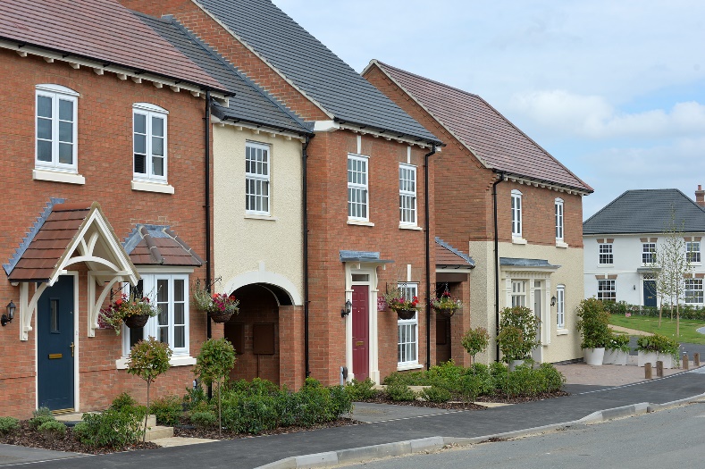House-hunters in the South Midlands can now buy a Davidsons Homes property with a five per cent deposit thanks to a new scheme.