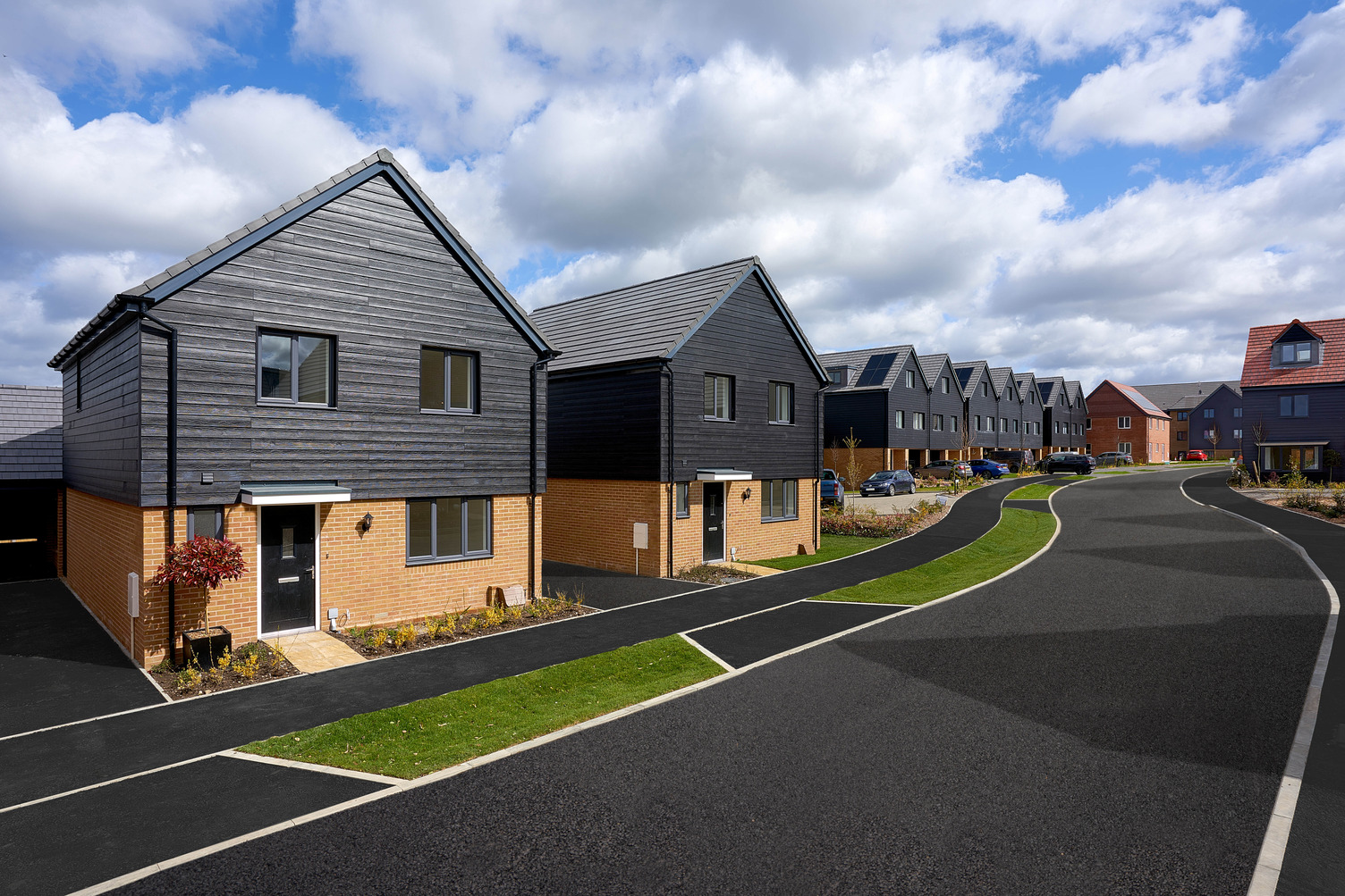 Last Chance to Buy at Linden Homes Development in Warfield
