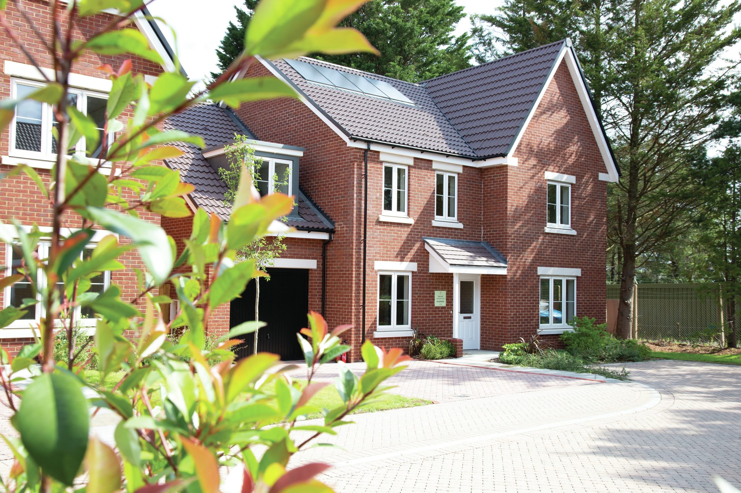 Heatherfields Hampshire Homes Takes Last Reservation