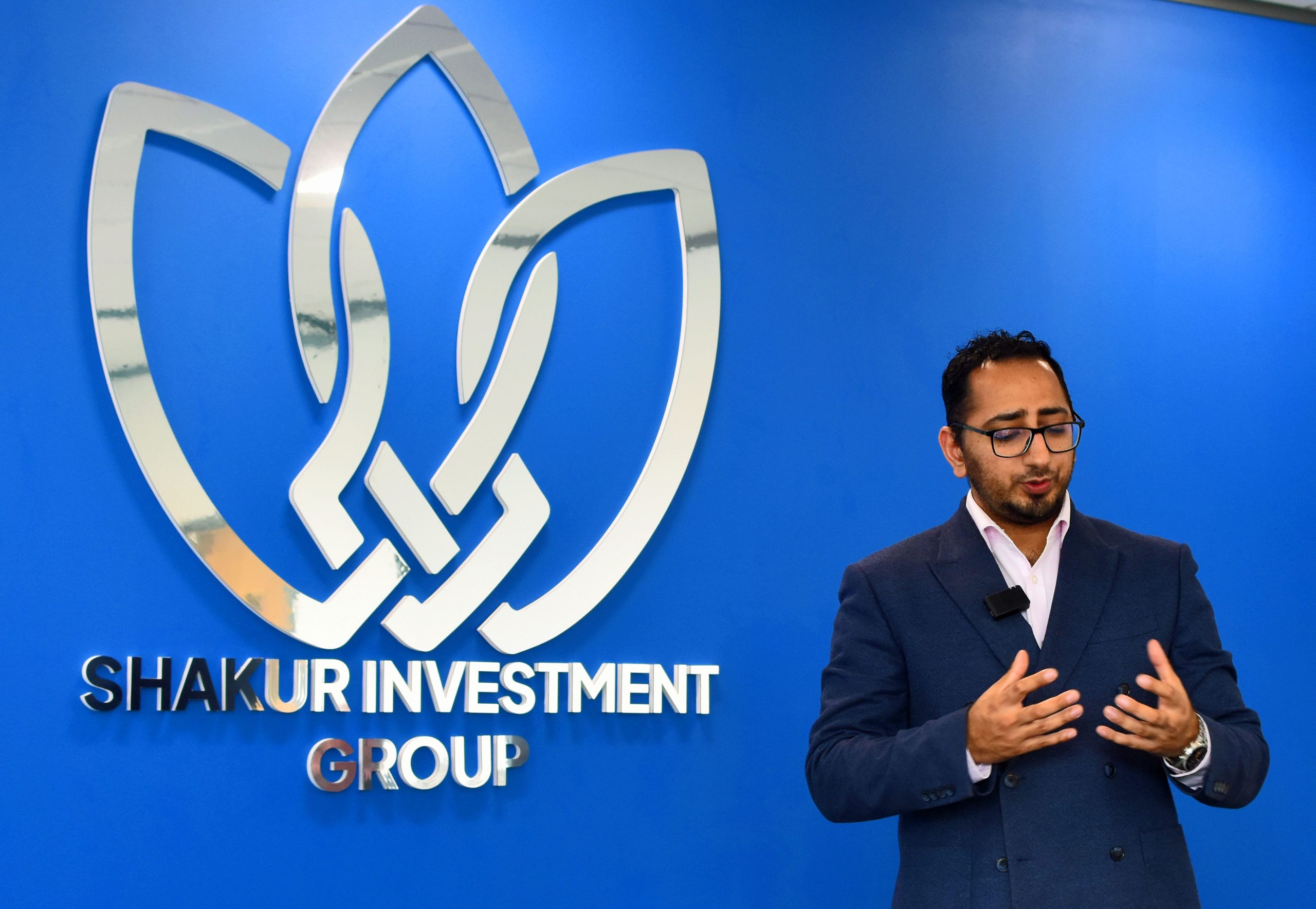 NEW LOOK FOR INVESTMENT GROUP OFFERING A ONE STOP SHOP