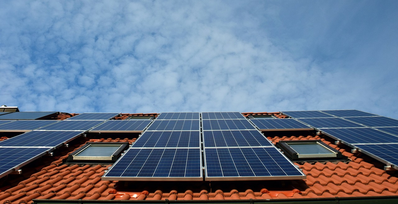 solar system 2939560 1280 1 UK homeowners being turned off solar panels because they are 'too ugly', survey reveals