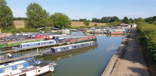 Bond Wolfe Fenny Marina 1 1 £1.1million paid for large Midlands canal marina sold prior to auction, thanks to Bond Wolfe