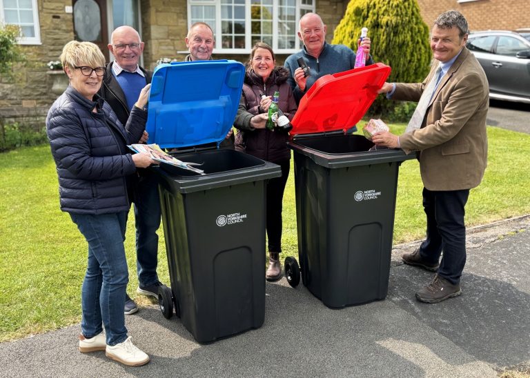 3Cllr Greg White and residents