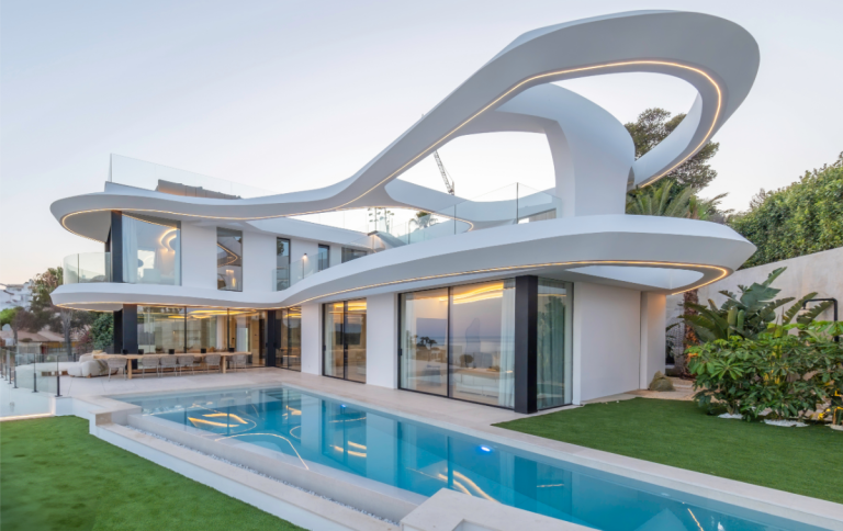 luxury villas in Ibiza