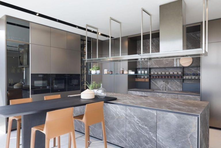 Why More Property Developers Are Choosing Glass Splashbacks During Kitchen Renovations glass splashbacks in kitchens