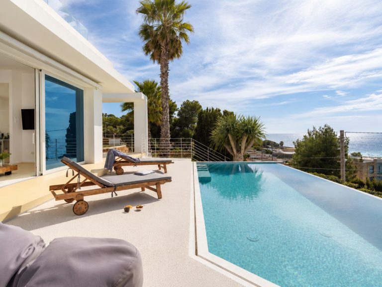 Why Sicily has become a favourite with the rich and famous Why Sicily attracts celebrities to luxury villas with private pools