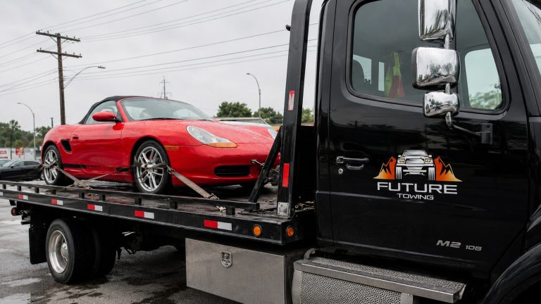 What are the benefits of using our tow truck services? Professional car towing service in Winnipeg